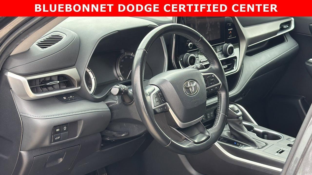 2023 Toyota Highlander XLE New Braunfels TX