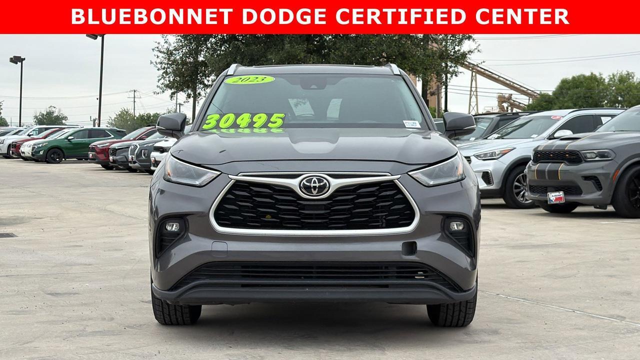 2023 Toyota Highlander XLE