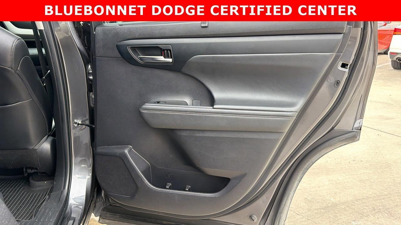 2023 Toyota Highlander XLE New Braunfels TX