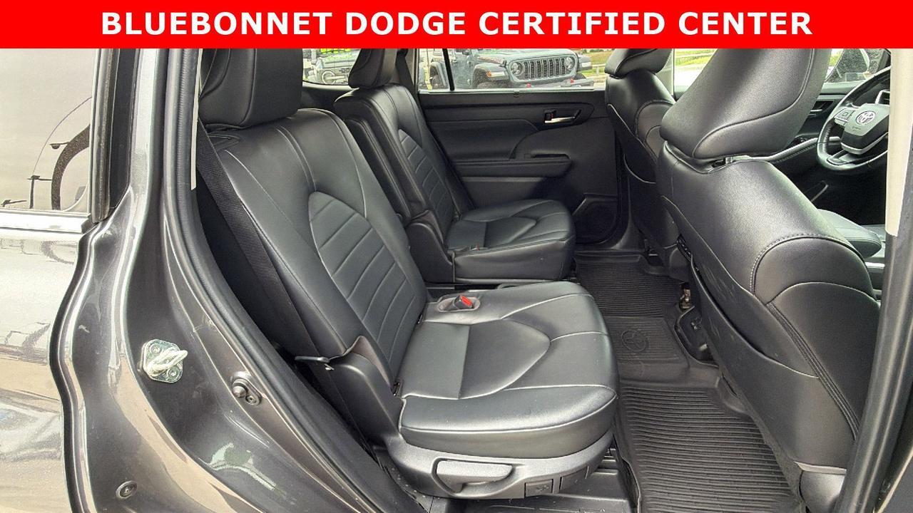 2023 Toyota Highlander XLE New Braunfels TX