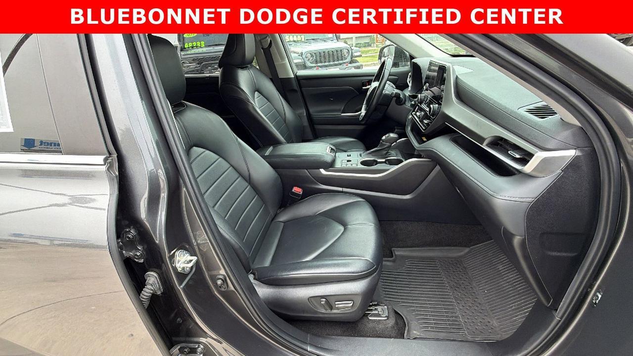 2023 Toyota Highlander XLE New Braunfels TX