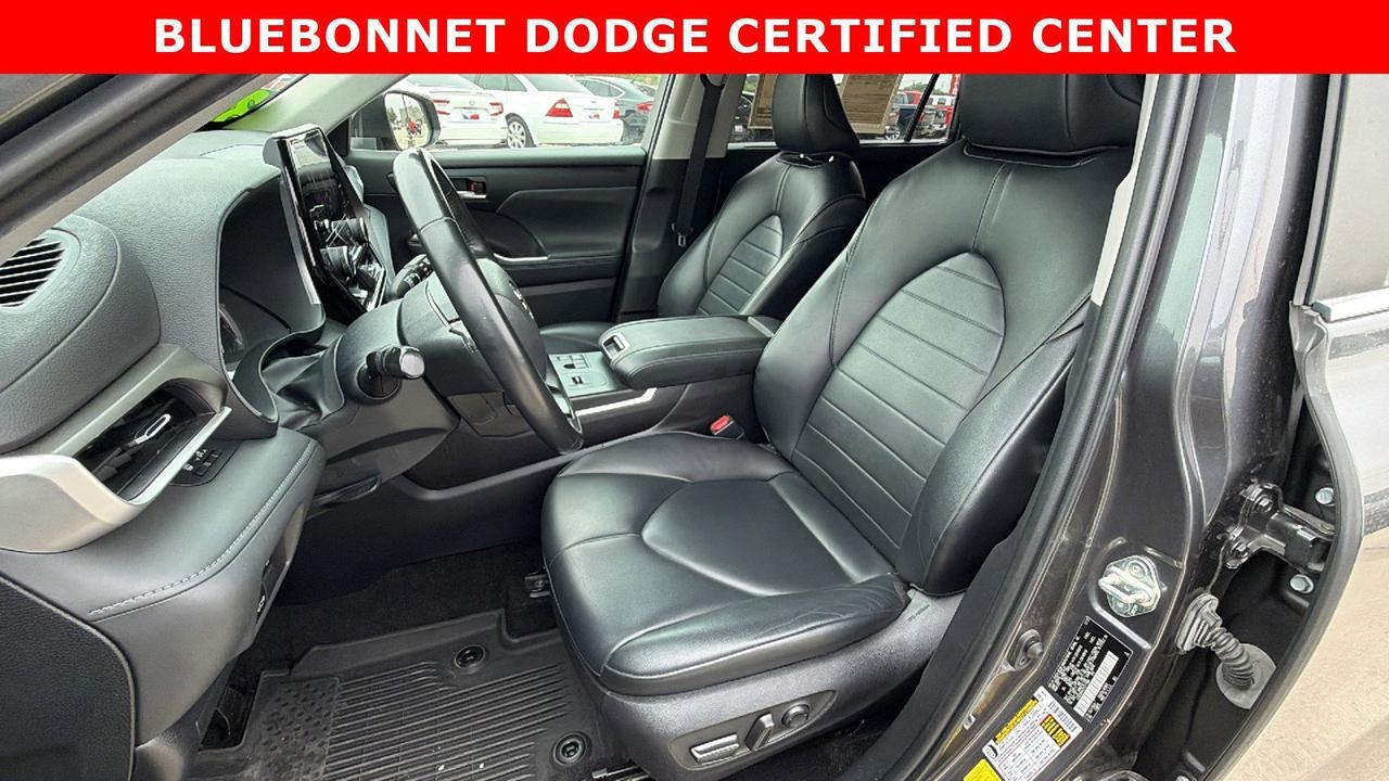 2023 Toyota Highlander XLE New Braunfels TX