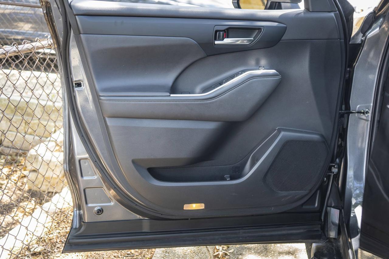 2023 Toyota Highlander XLE San Antonio TX