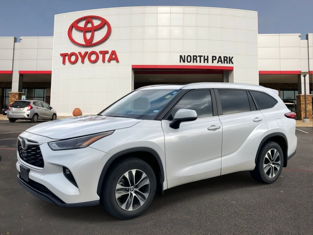 2023 Toyota Highlander