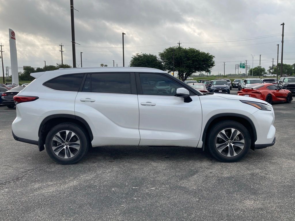 2023 Toyota Highlander XLE San Antonio TX
