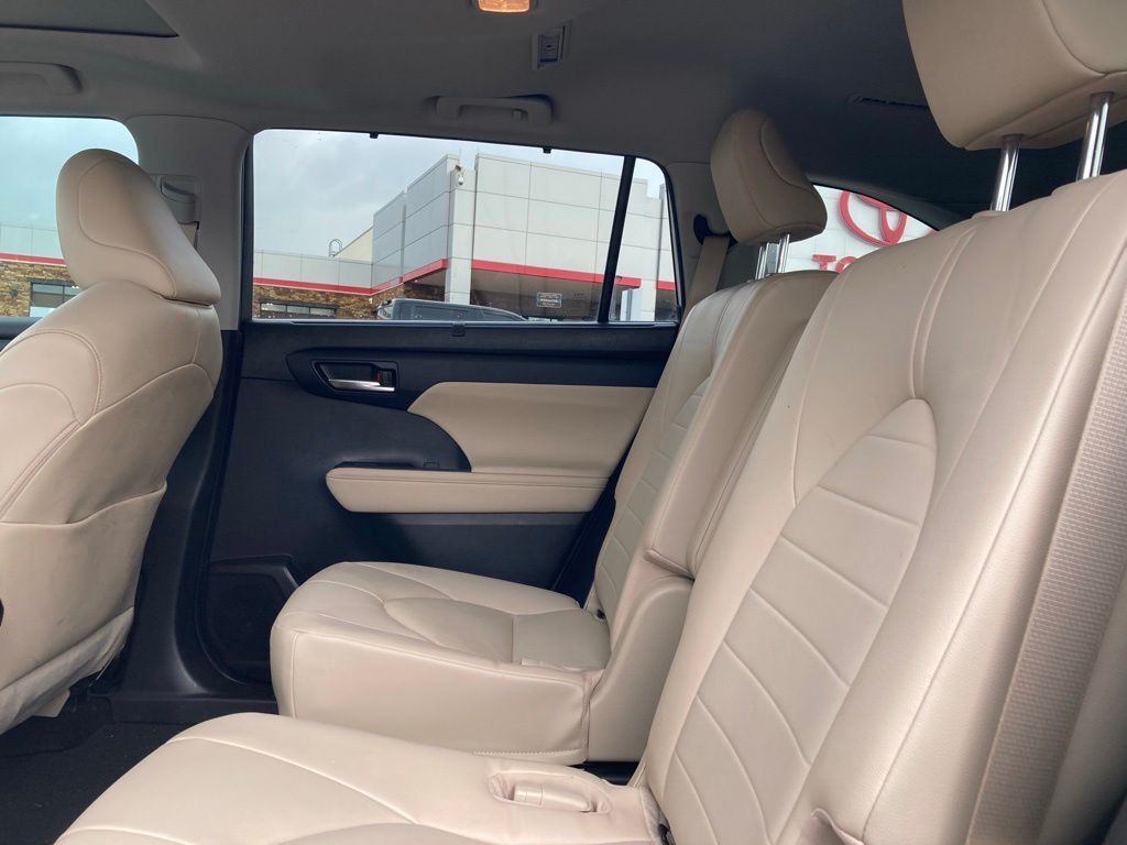 2023 Toyota Highlander XLE San Antonio TX