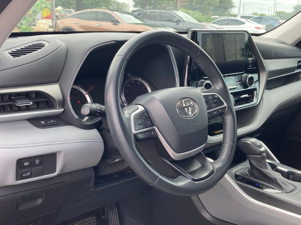 2023 Toyota Highlander XLE San Antonio TX