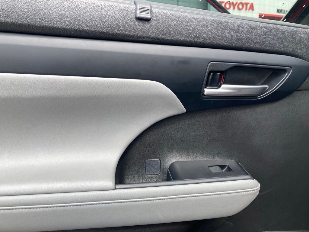 2023 Toyota Highlander XLE San Antonio TX