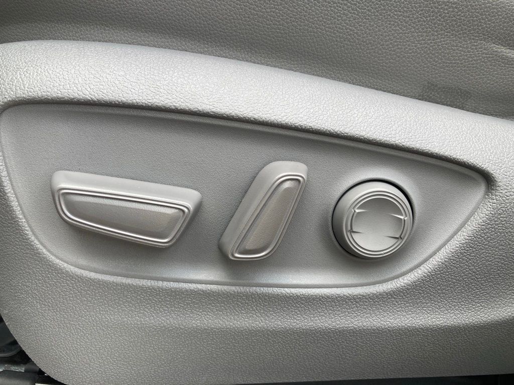 2023 Toyota Highlander XLE San Antonio TX