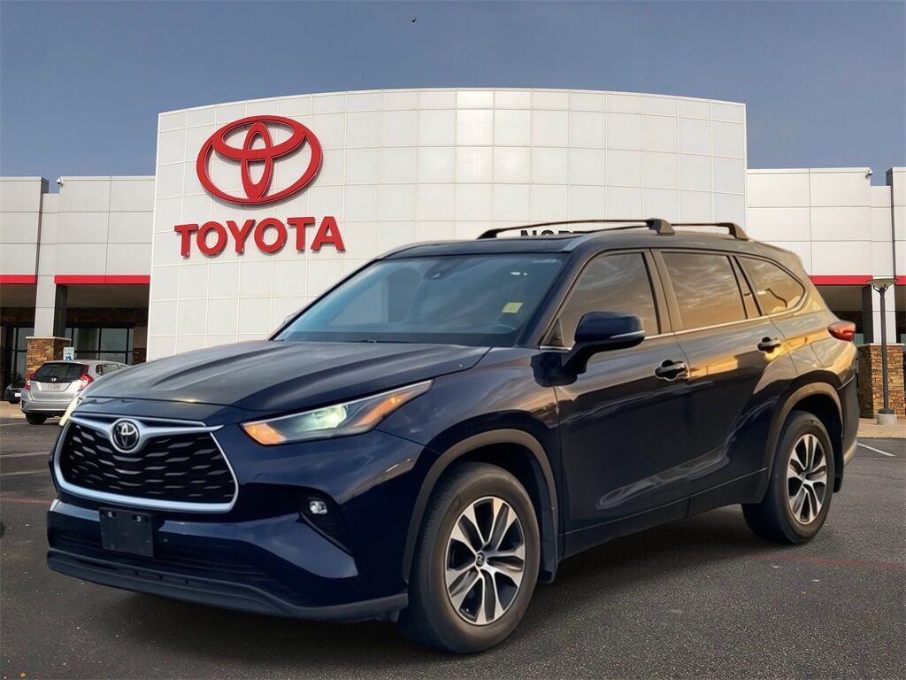 2023 Toyota Highlander XLE San Antonio TX