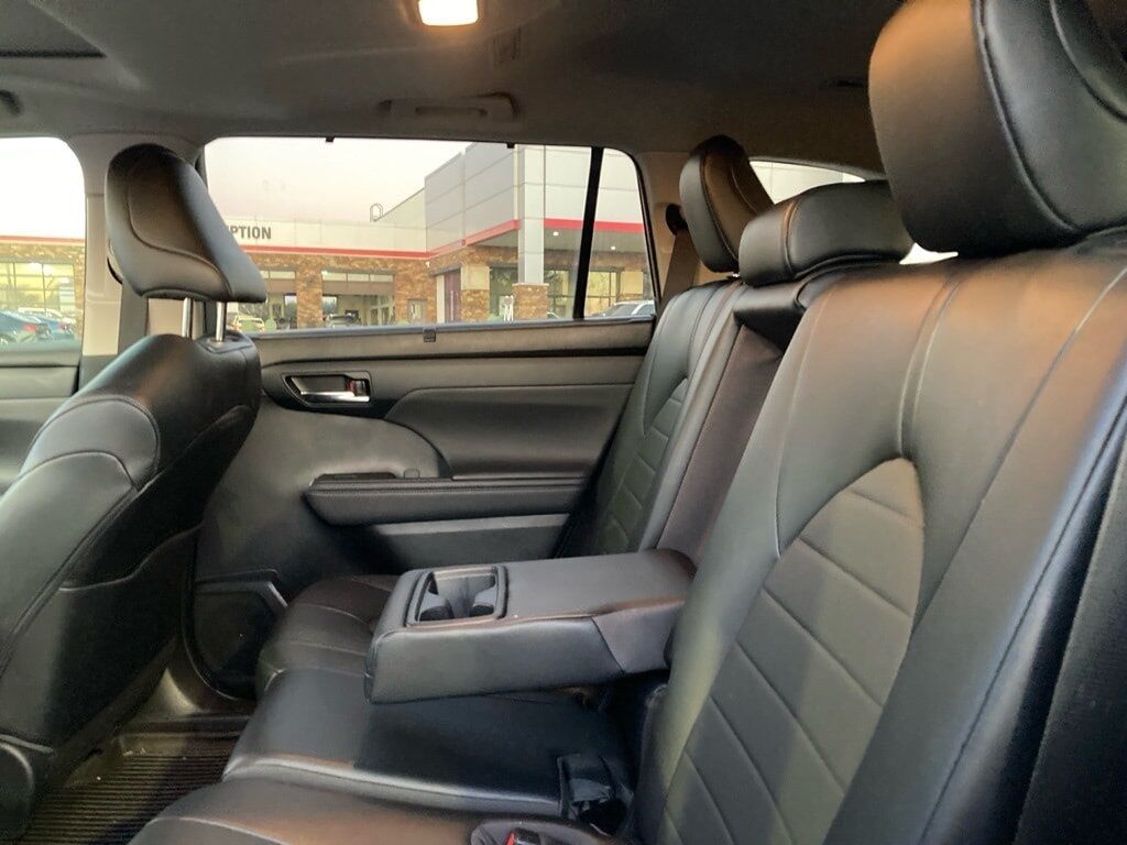2023 Toyota Highlander XLE San Antonio TX