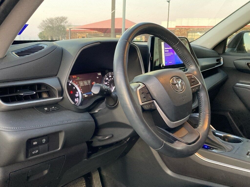 2023 Toyota Highlander XLE San Antonio TX