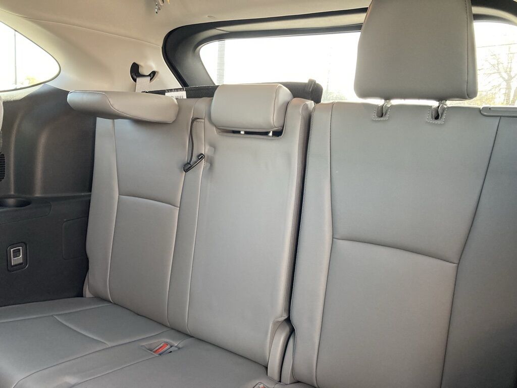 2023 Toyota Highlander XLE San Antonio TX