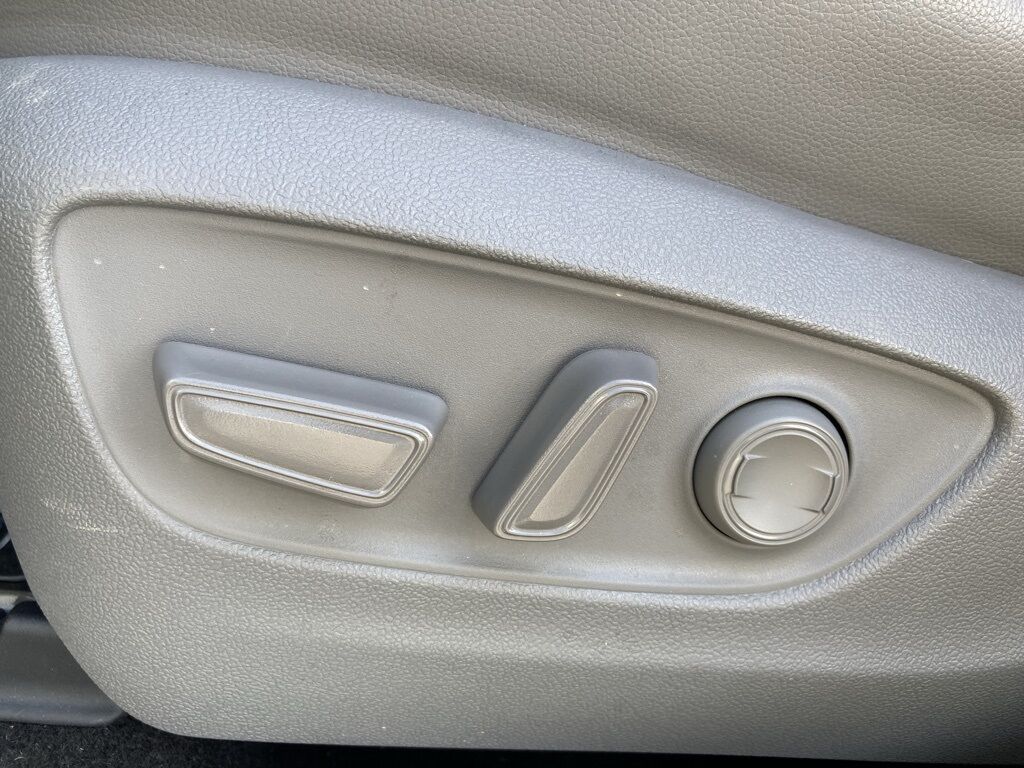 2023 Toyota Highlander XLE San Antonio TX