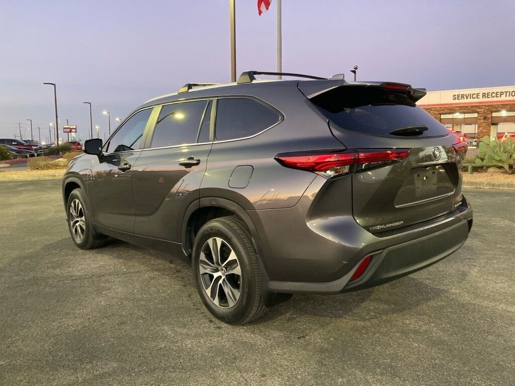 2023 Toyota Highlander XLE San Antonio TX