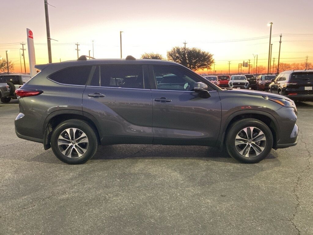 2023 Toyota Highlander XLE San Antonio TX