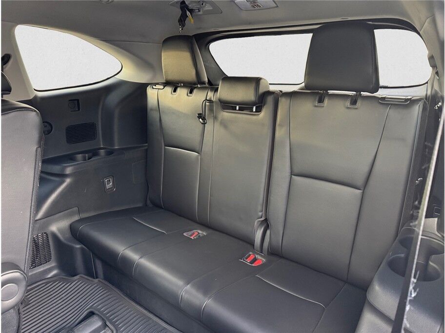 2023 Toyota Highlander XLE Sport Utility 4D Folsom CA