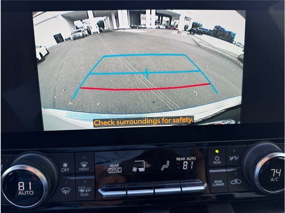 2023 Toyota Highlander XLE Sport Utility 4D Folsom CA