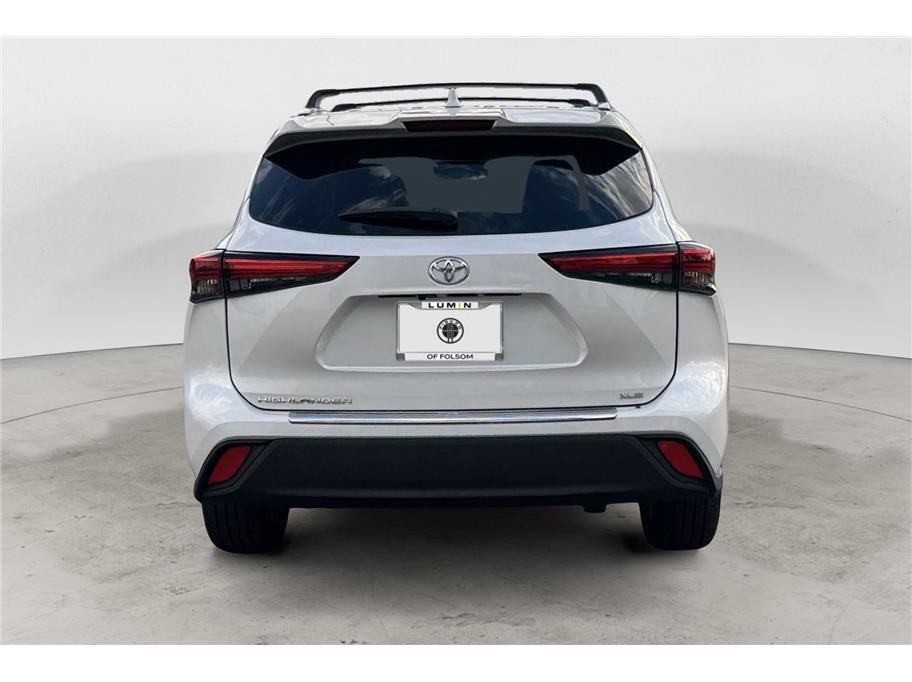 2023 Toyota Highlander XLE Sport Utility 4D Folsom CA