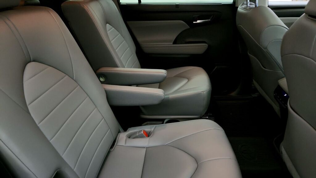 2023 Toyota Highlander XLE Laurel MD