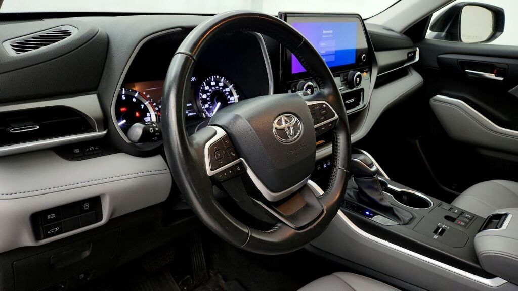 2023 Toyota Highlander XLE Laurel MD