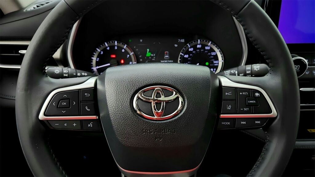 2023 Toyota Highlander XLE Laurel MD