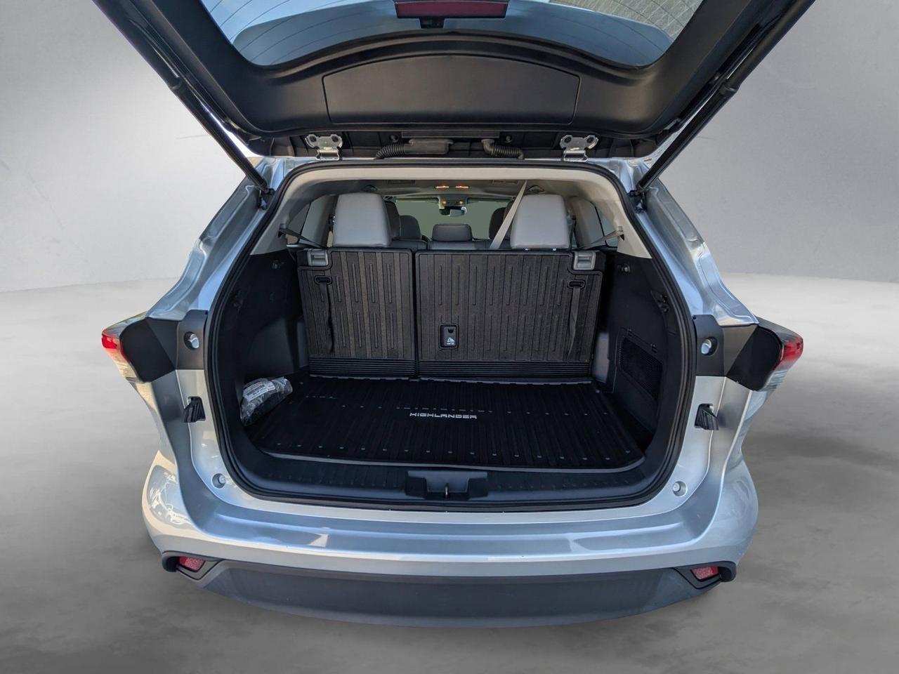 2023 Toyota Highlander XLE Fredericksburg VA