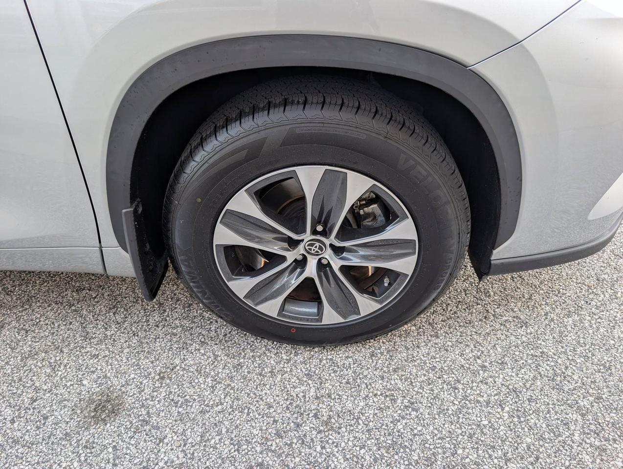 2023 Toyota Highlander XLE Fredericksburg VA