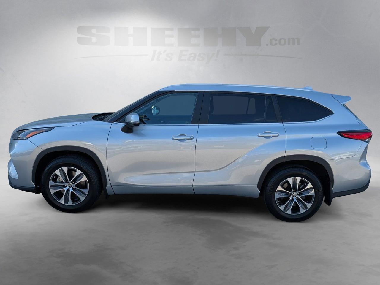2023 Toyota Highlander XLE Fredericksburg VA