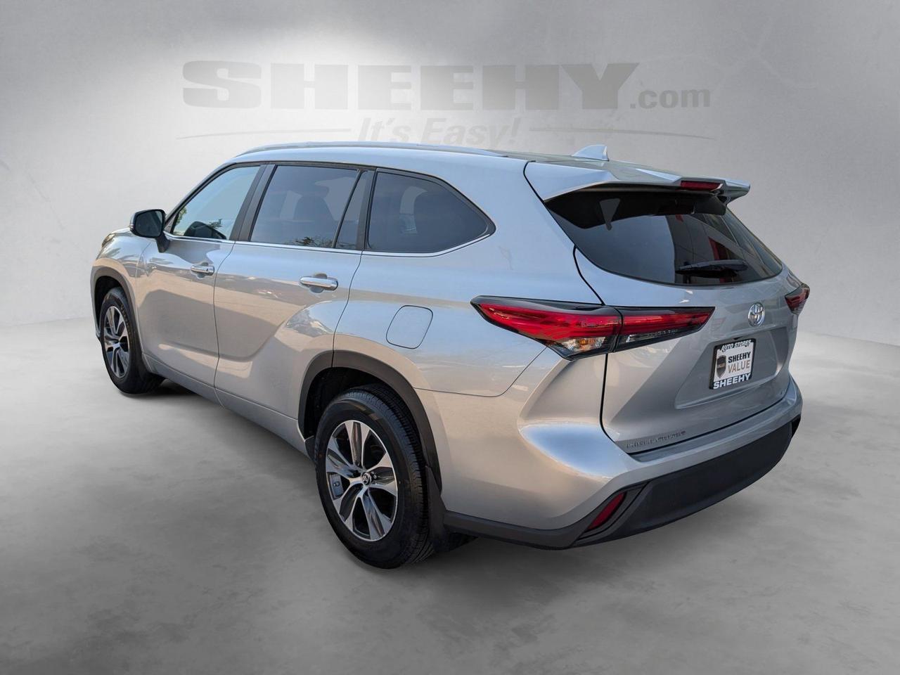 2023 Toyota Highlander XLE Fredericksburg VA