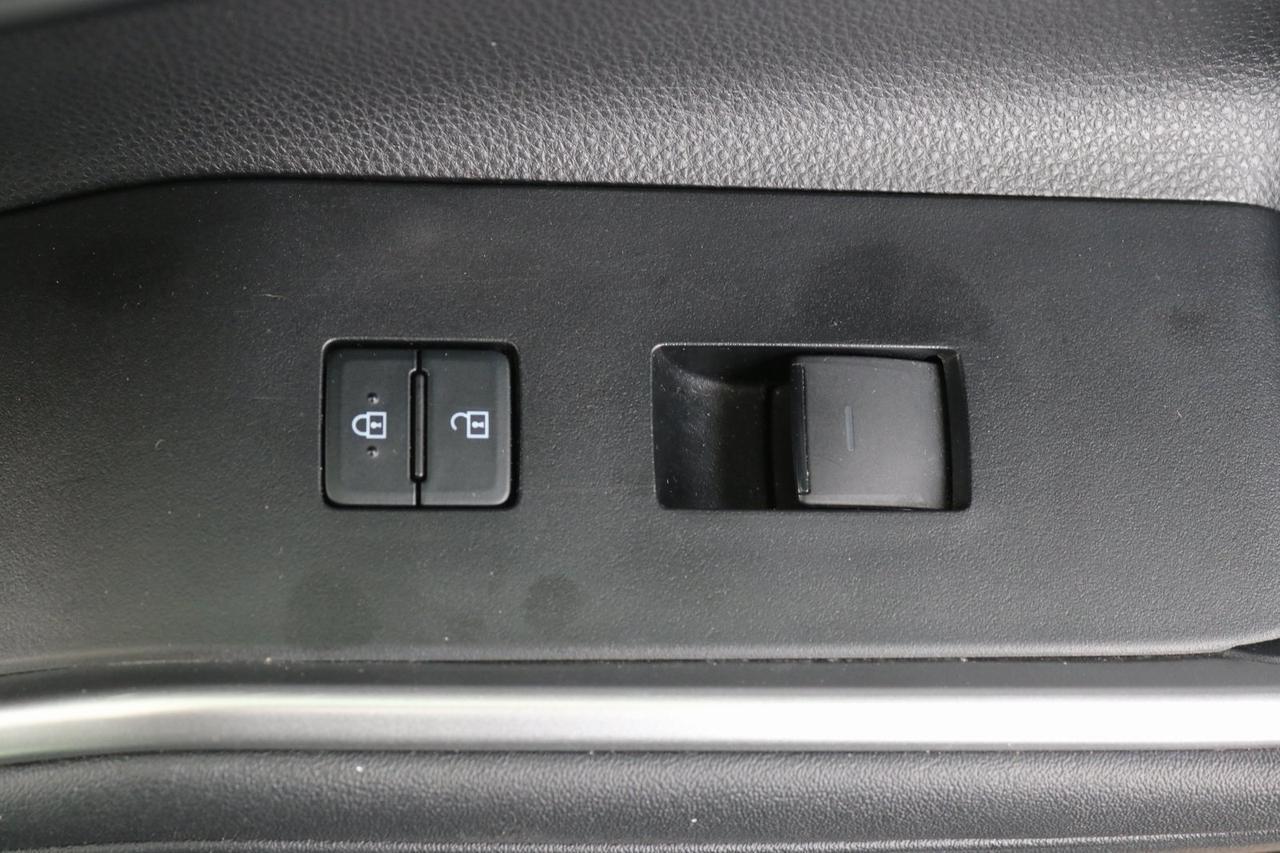 2023 Toyota Highlander XLE Fredericksburg VA