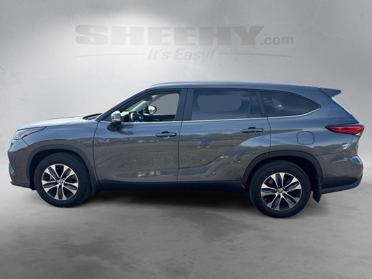 2023 Toyota Highlander XLE Fredericksburg VA