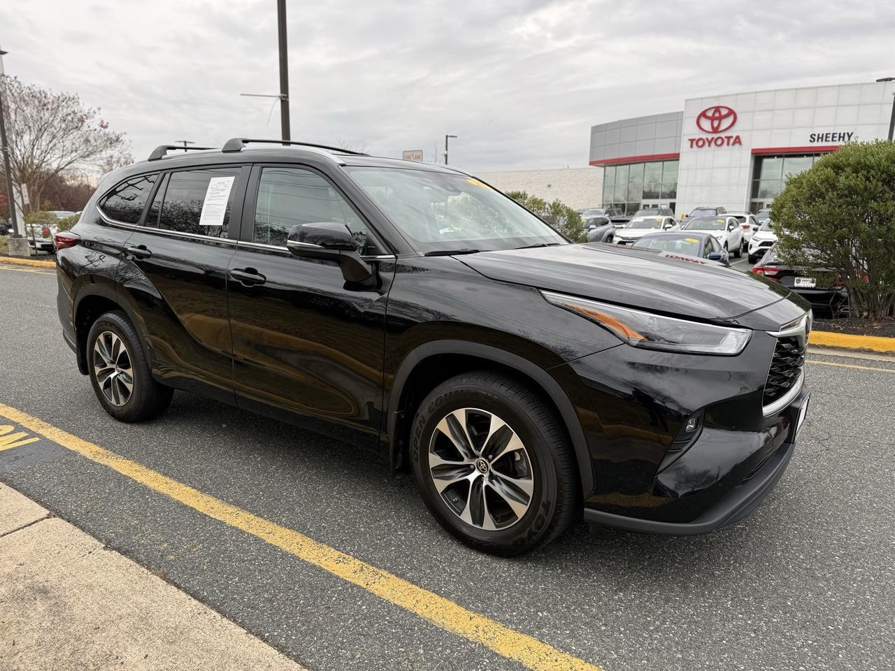2023 Toyota Highlander XLE