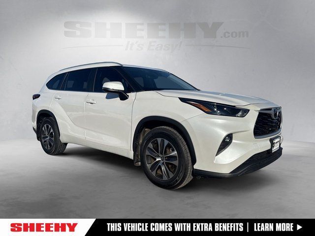 2023 Toyota Highlander XLE