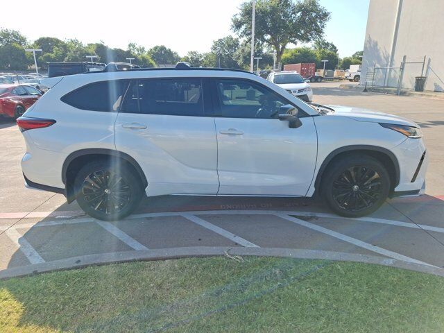 2023 Toyota Highlander XSE Hurst TX