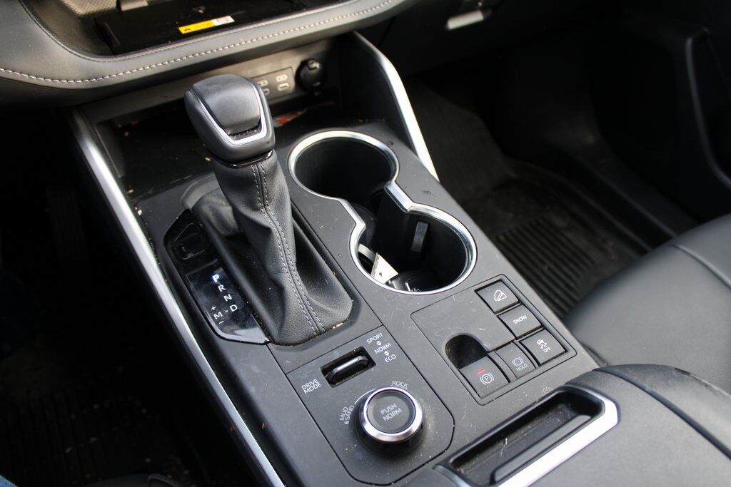 2023 Toyota Highlander XSE Klamath Falls OR