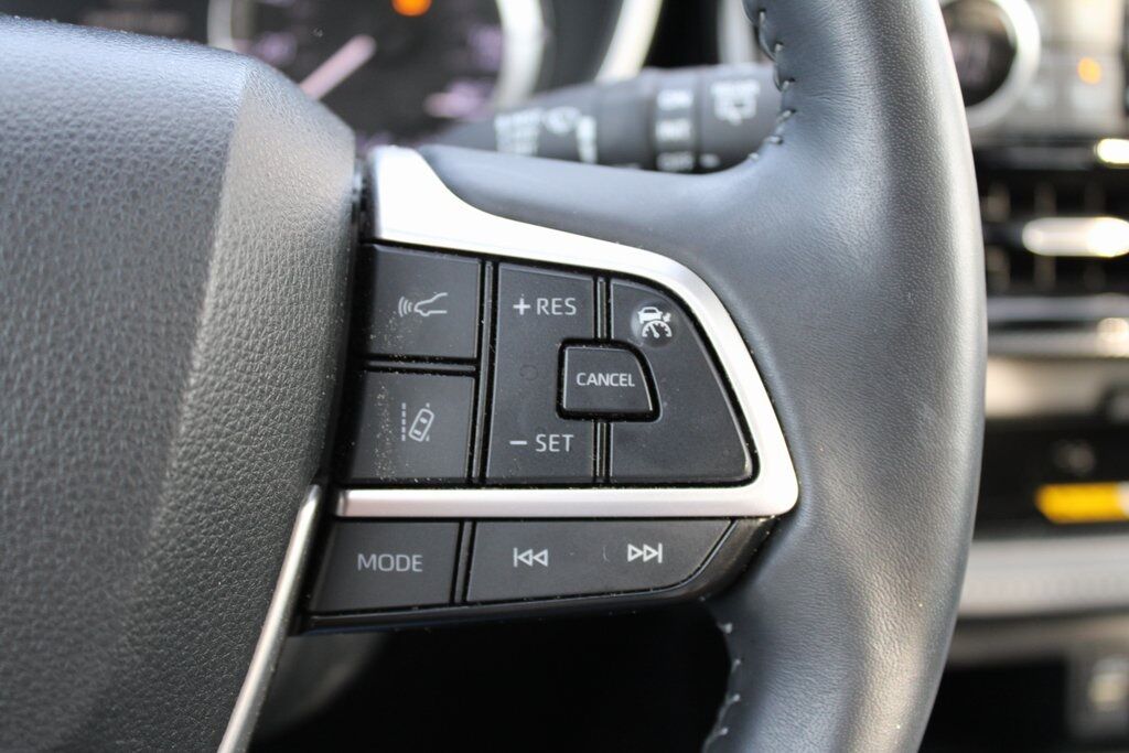 2023 Toyota Highlander XSE Klamath Falls OR