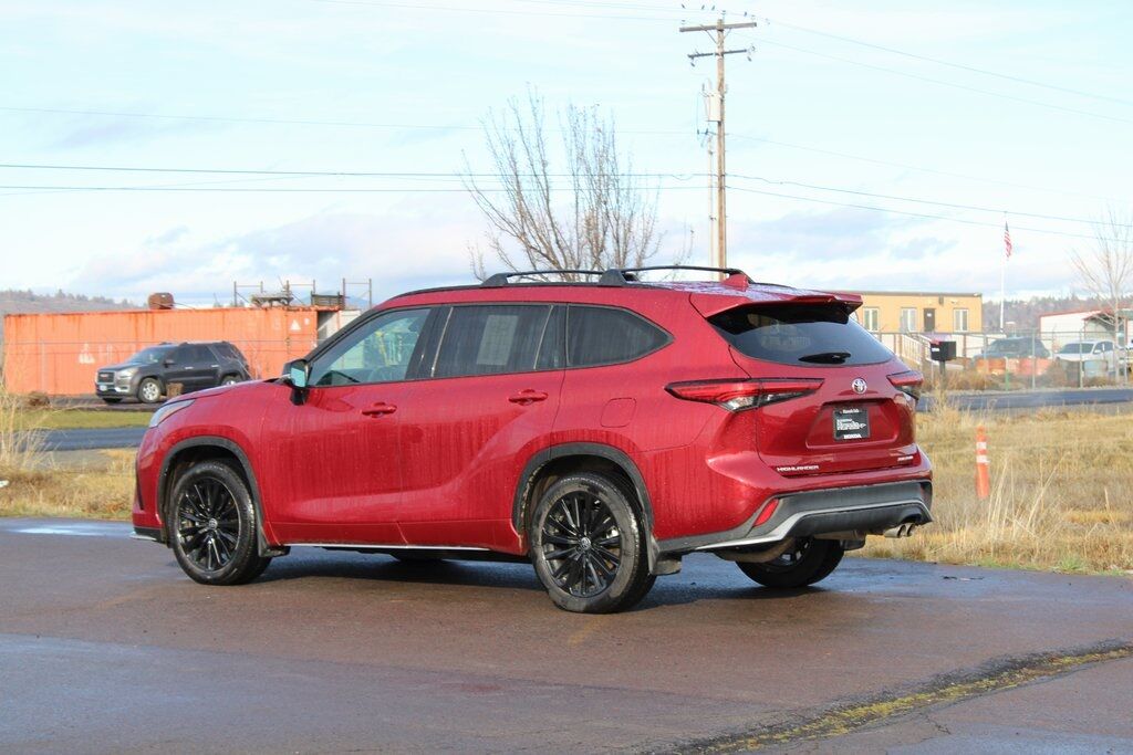 2023 Toyota Highlander XSE Klamath Falls OR