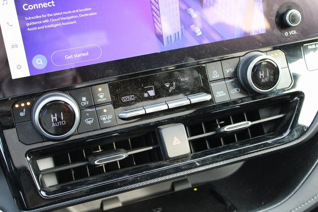 2023 Toyota Highlander XSE Klamath Falls OR