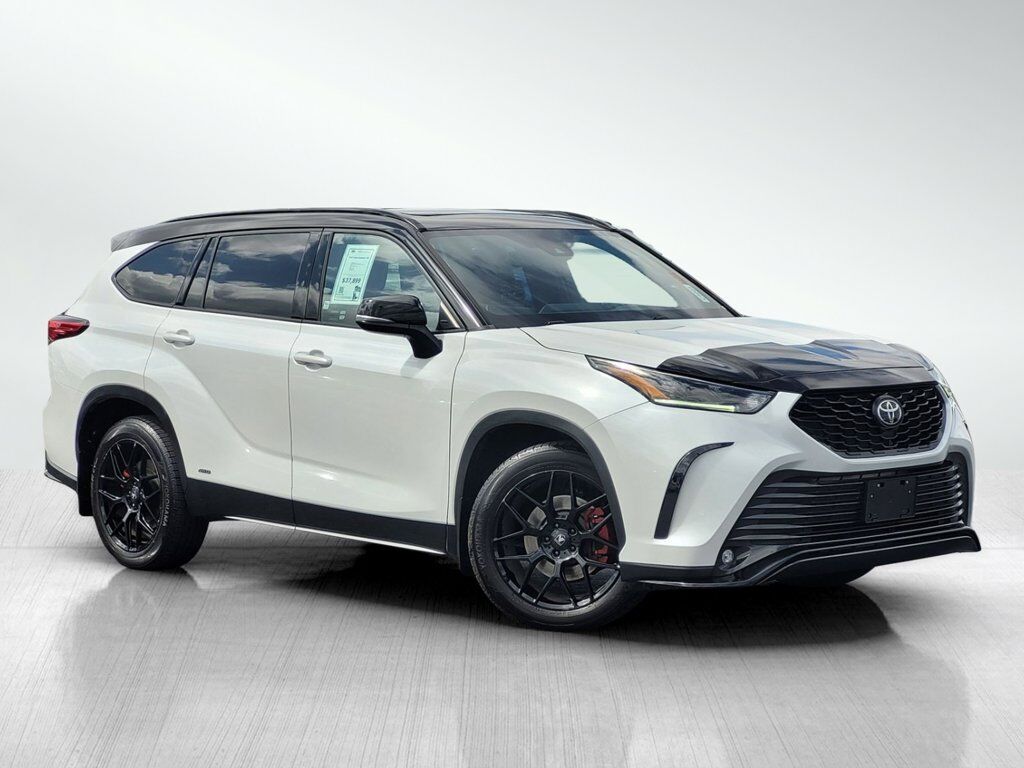 2023 Toyota Highlander XSE