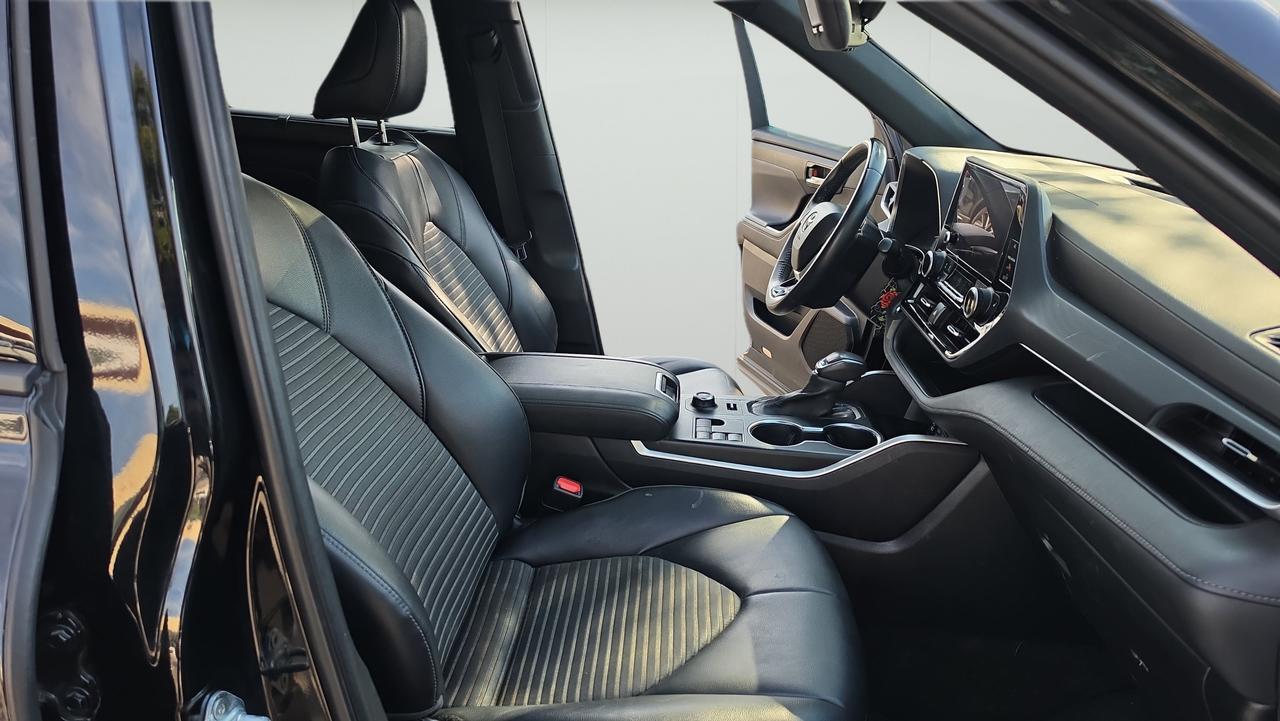 2023 Toyota Highlander XSE