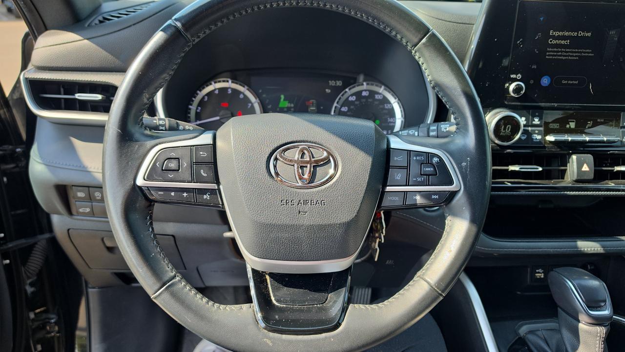 2023 Toyota Highlander XSE