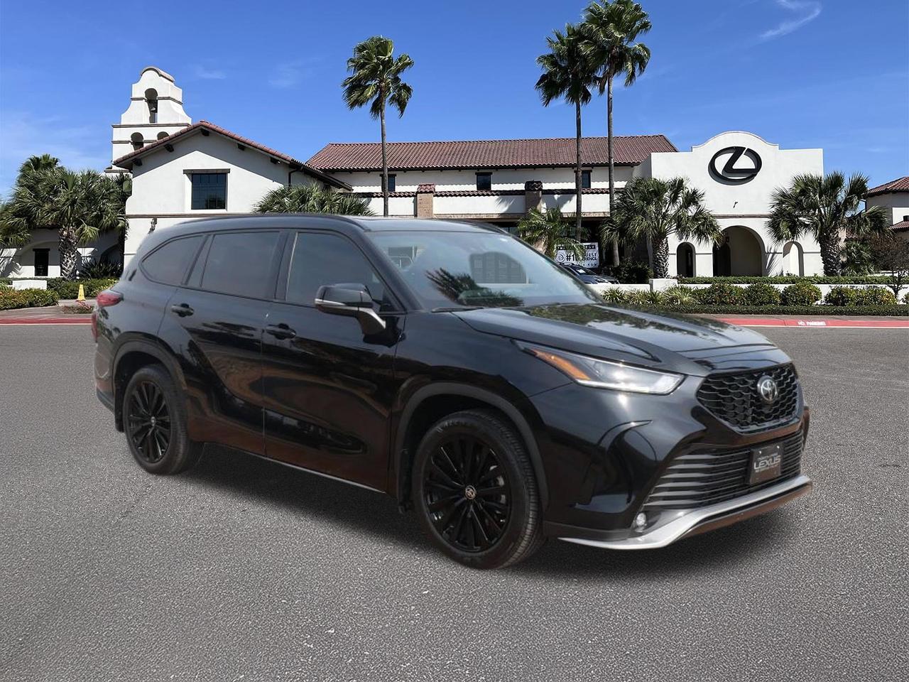 2023 Toyota Highlander XSE