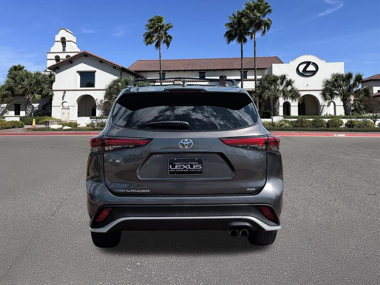 2023 Toyota Highlander XSE