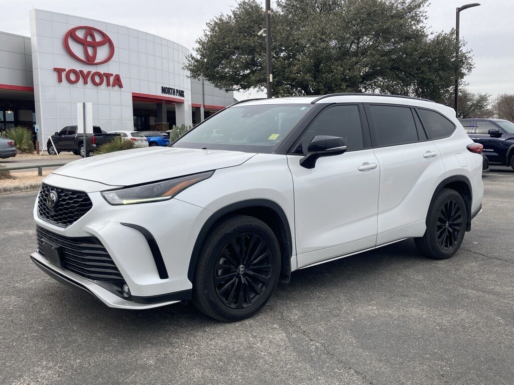 2023 Toyota Highlander