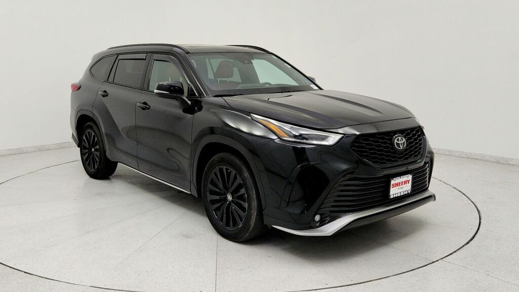 2023 Toyota Highlander XSE