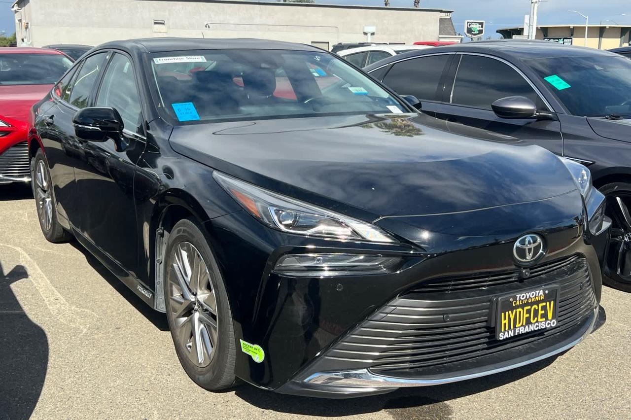 2023 Toyota Mirai XLE