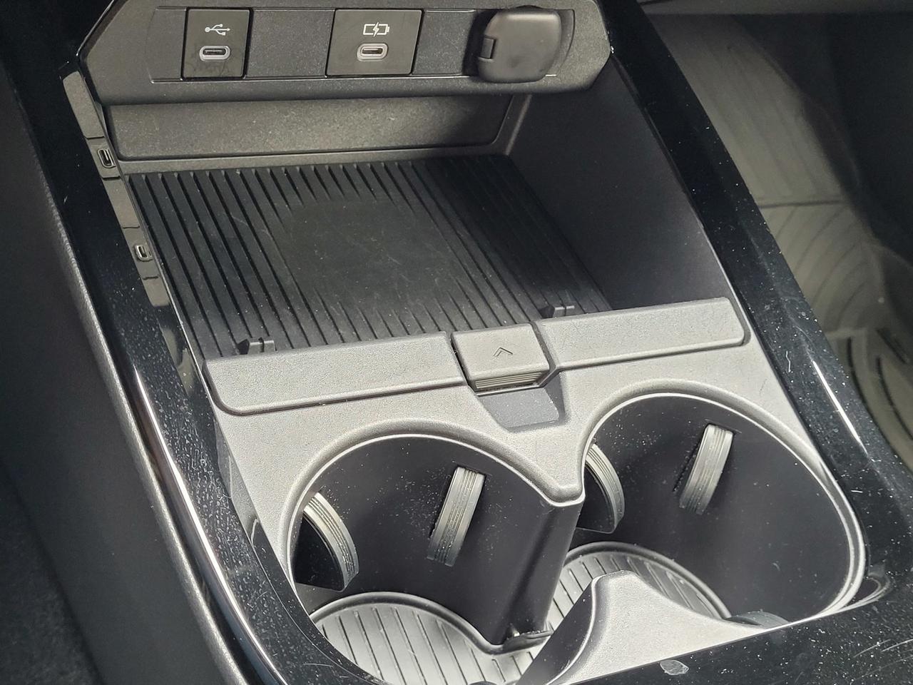 2023 Toyota PRIUS PRIME XSE Vacaville CA