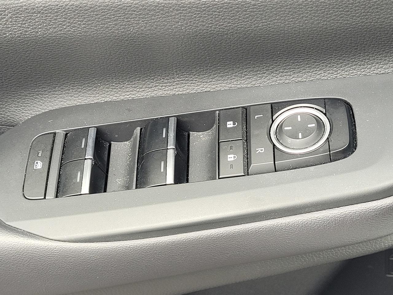 2023 Toyota PRIUS PRIME XSE Vacaville CA