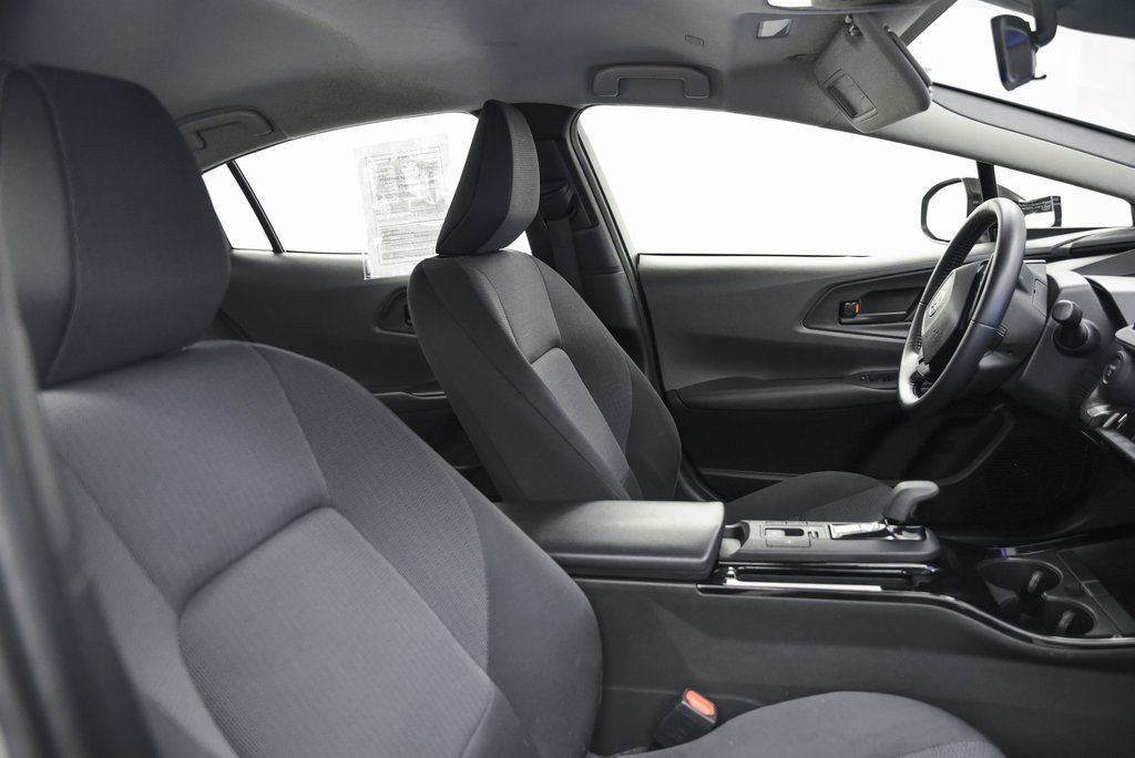 2023 Toyota Prius Limited Akron OH